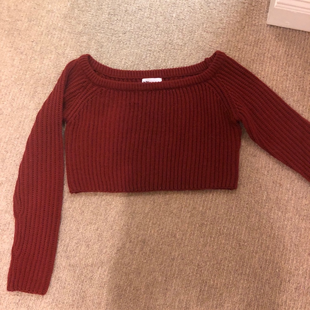 By the way. Cropped red sweater- xs